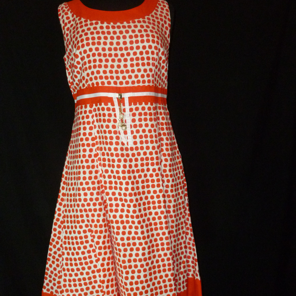 Polka Dot Dress - Picture 3 of 4
